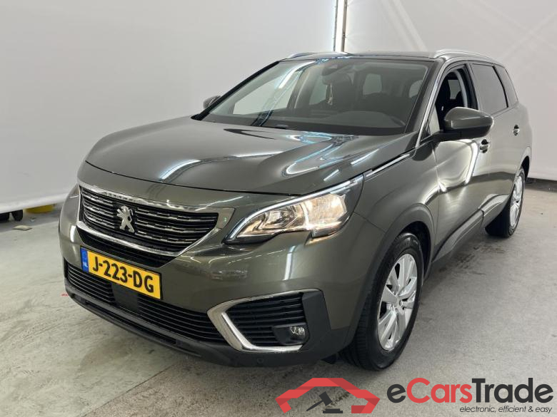Peugeot 5008 17 - 20 Peugeot 5008 Active PureTech 130 EAT8 5d