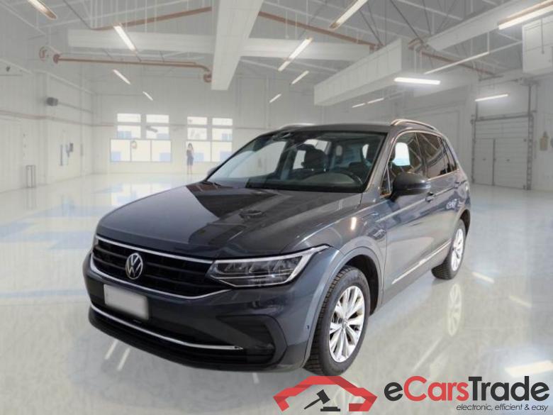 Volkswagen 18 VOLKSWAGEN TIGUAN / 2020 / 5P / SUV 1.4 TSI EHYBRID LIFE DSG #1