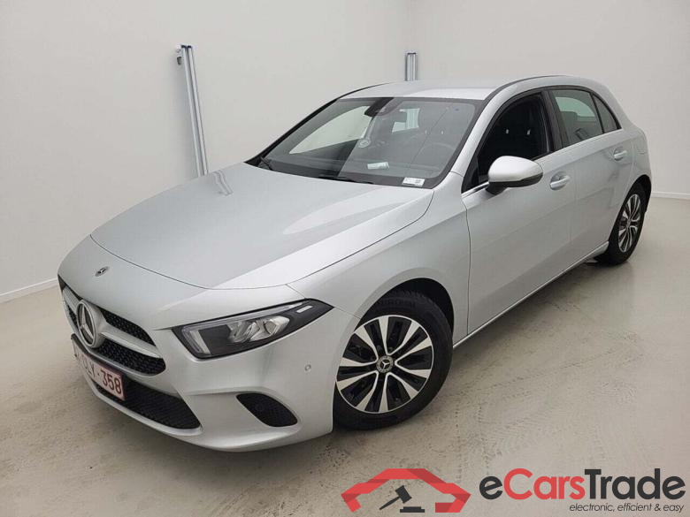 MERCEDES-BENZ A-KLASSE 2.0 180 D 8G-DCT BUSINESS LINE