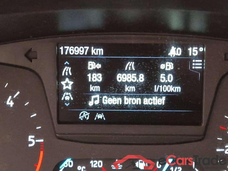 FORD Fiesta 1.5 TDCi Titanium #4