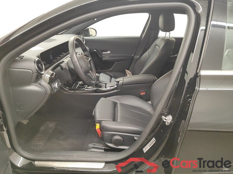 Mercedes-Benz A-Klasse A 160 5d #6