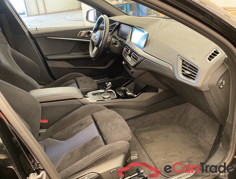 BMW 118 Hatch 118i OPF #6