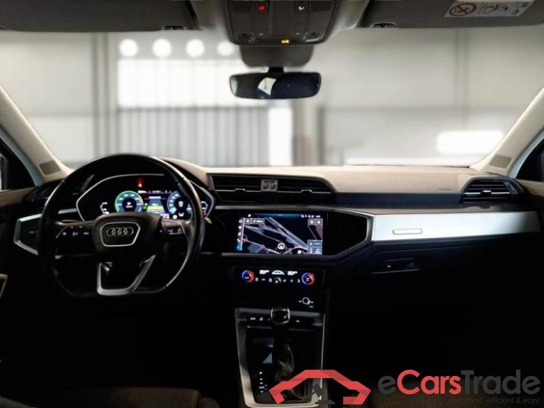 Audi 34 AUDI Q3 SPORTBACK / 2019 / 5P / SUV 45 TFSI E S TRONIC S LINE EDITION #3