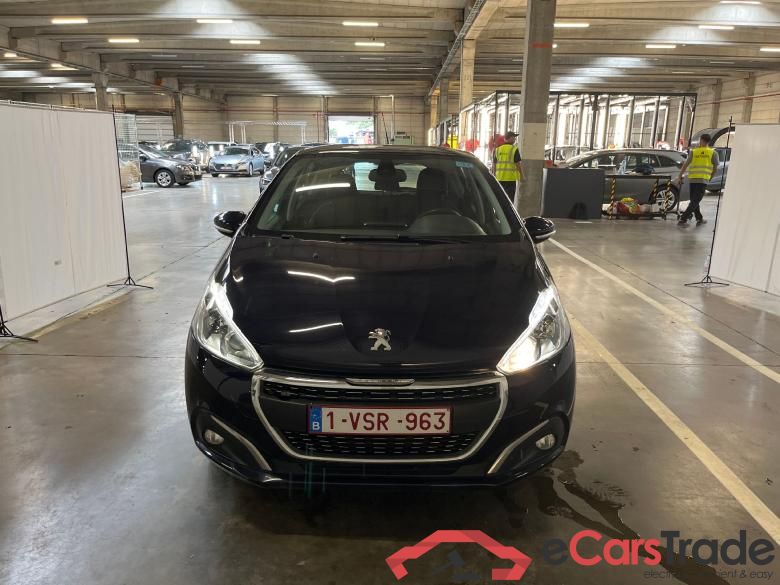 Peugeot, 208 '11, Peugeot 208 1.2 PureTech ?6.2 61kW S/S Signature 5