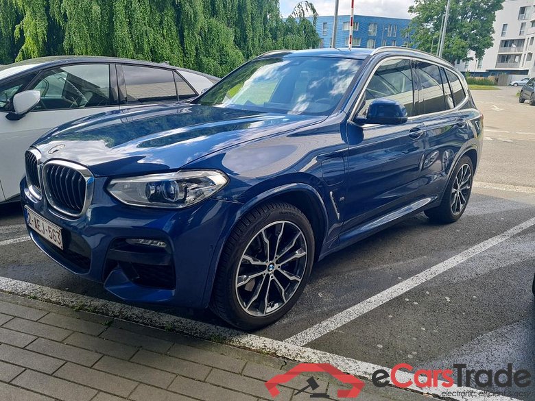 BMW - BMW X3 xDrive30e 272PK M Sport Pack Travel & Heated Vernasca Electric Seats & Head Up & Driving Assistant Plus & 20 Inch & Comfort Access & Harman Kardon & Parking Assistant  * HYBRID *