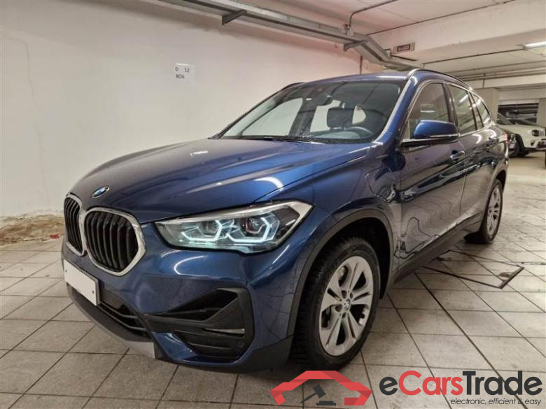 BMW 49 BMW X1 / 2019 / 5P / SUV XDRIVE 25E BUSINESS ADVANTAGE AUTOMATICO