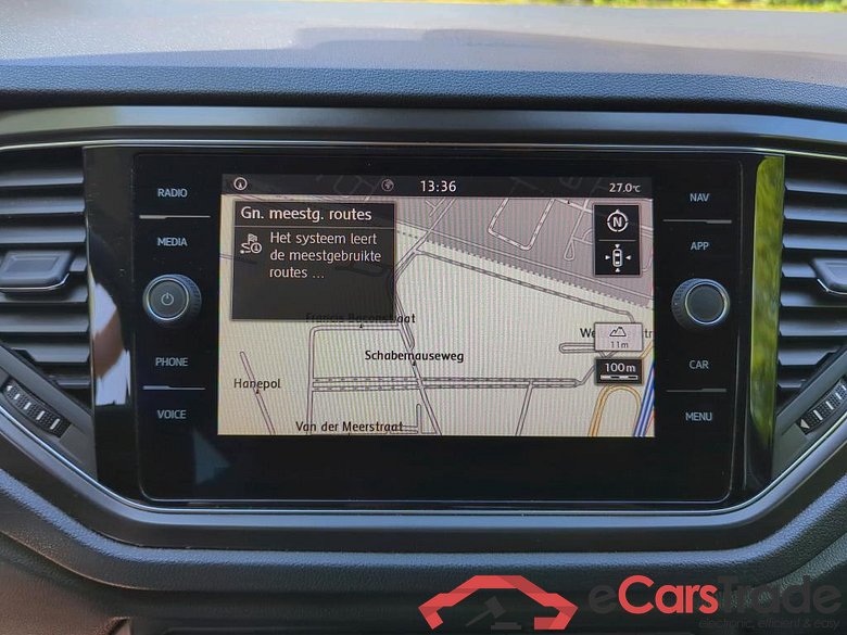 VOLKSWAGEN T-Roc 110 kW #3