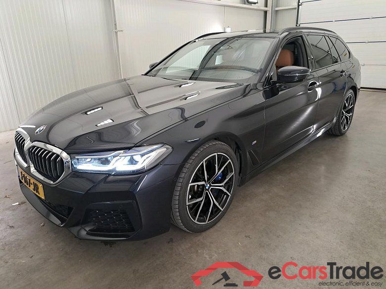 BMW 5 Serie Tour FL'20 BMW 5 Serie Touring 530iA 5d #1