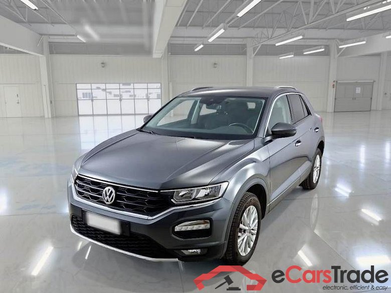 Volkswagen 16BUSINESS VOLKSWAGEN T-ROC / 2017 / 5P / SUV 1.6 TDI SCR BUSINESS #1