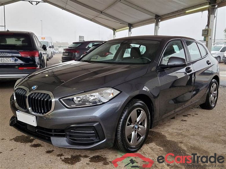 BMW 118D BMW SERIE 1 / 2019 / 5P / BERLINA 118D BUSINESS ADVANTAGE #1