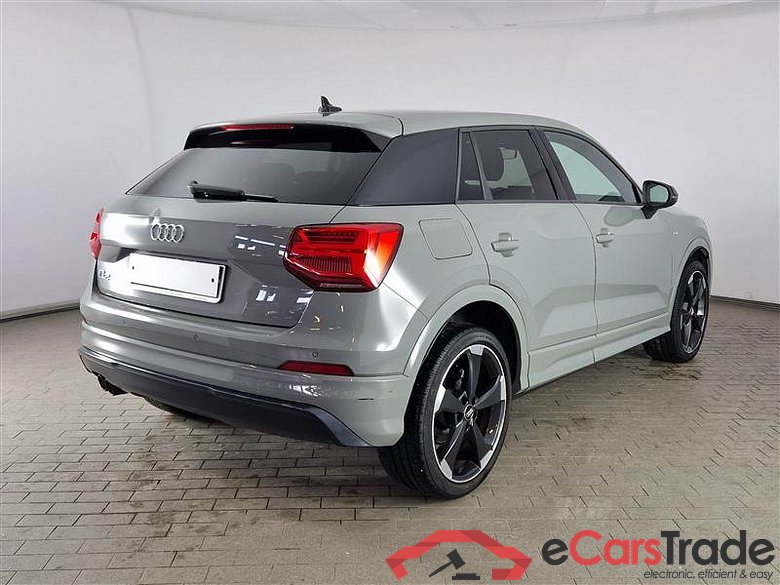 Audi 104 AUDI Q2 / 2016 / 5P / SUV 2.0 35 TDI ID BLACK S TRONIC #2
