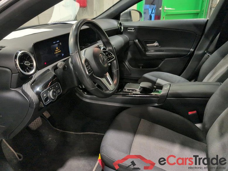 MERCEDES-BENZ CLA SHOOTING BRAKE 2.0 CLA 200 D BUSINESS SOLUTION DCT #5