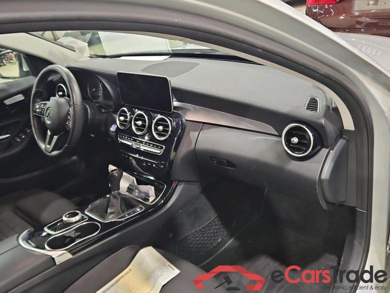 Mercedes C 180d LED-Xenon Navi Sport-Seats KeylessGo Klima PDC ... #6