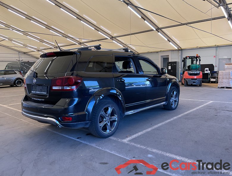 FIAT Freemont 2.0d MultiJet 7PL Navi 1/2 Leather KeylessGo Camera Klima PDC ... #3