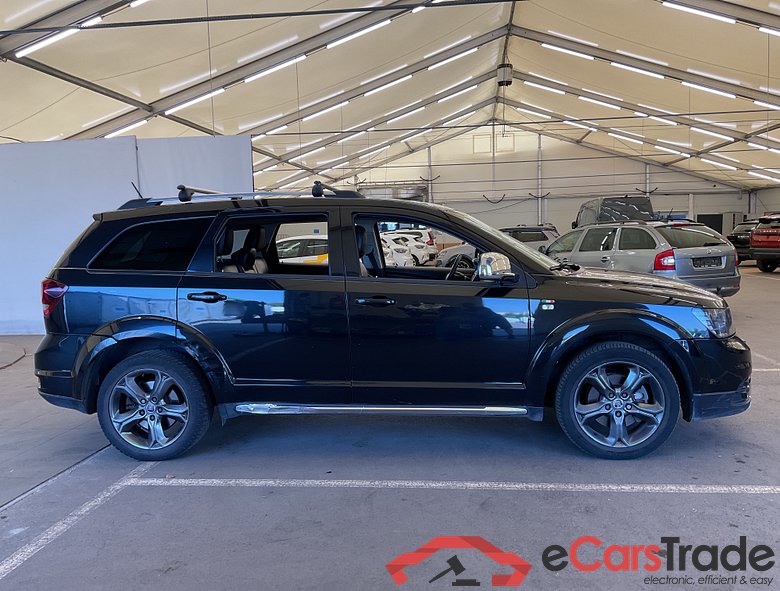 FIAT Freemont 2.0d MultiJet 7PL Navi 1/2 Leather KeylessGo Camera Klima PDC ... #2