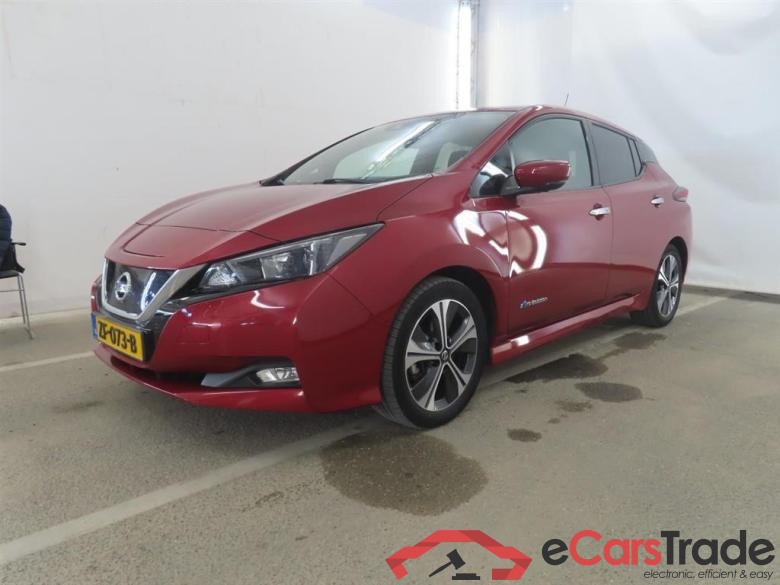 NISSAN Leaf N-Connecta 40 kWh