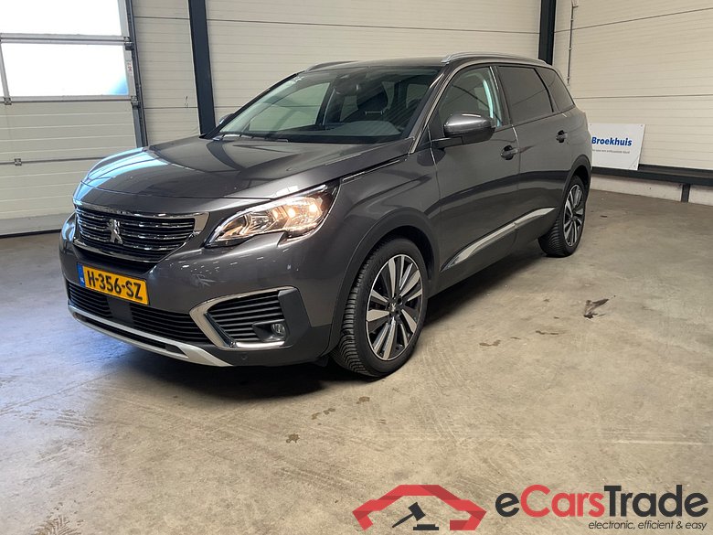 PEUGEOT 5008 1.2 PT BL. Premium #1