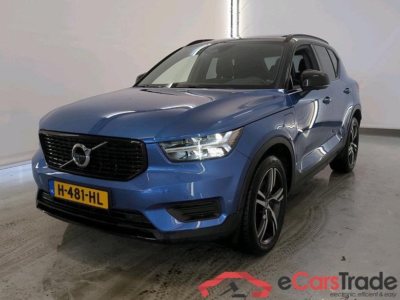 Volvo XC40 '17 Volvo XC40 T5 Twin Engine Geartronic R-Design 5d