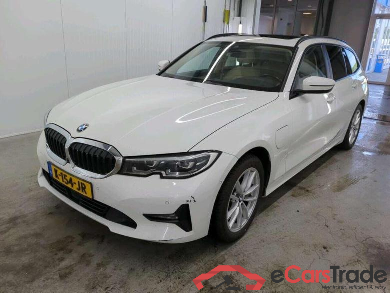 BMW 3-serie Touring 330e eDrive Edition