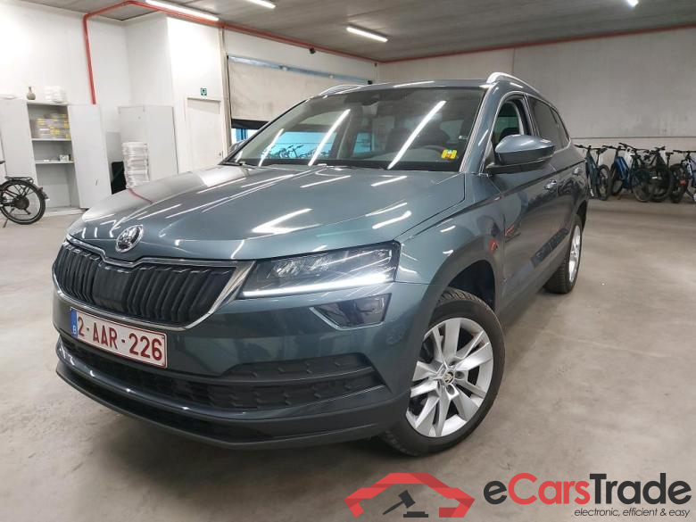 SKODA - SKO KAROQ TSI 150PK DSG7 Style Pack Corporate Plus & Safety & Auxiliary Heater & Area 360 Camera & Pano Roof  * PETROL *