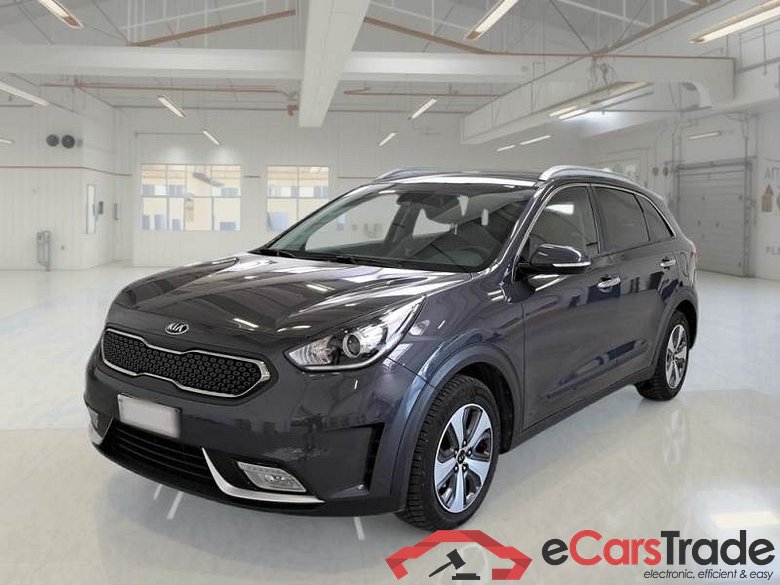 Kia 3 KIA NIRO / 2016 / 5P / BERLINA 1.6 HEV GDI STYLE DCT #1