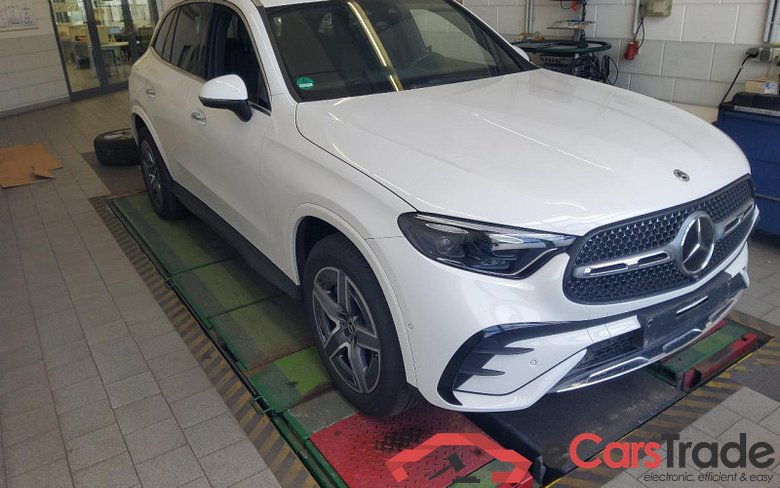 Mercedes-Benz GLC -Klasse (BM 254)(06.2022->) DE - SUV5 GLC 300 e EU6d, AMG Line 4Matic (EURO 6d), 2022 - 2024 #2