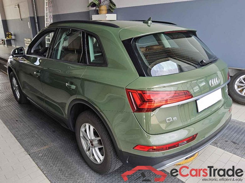 Audi Q5 (FYG)(06.2020->) DE - SUV5 40 2.0 TDI quattro EU6d, basis (EURO 6d), (Facelift) 2020 - 2024 #4