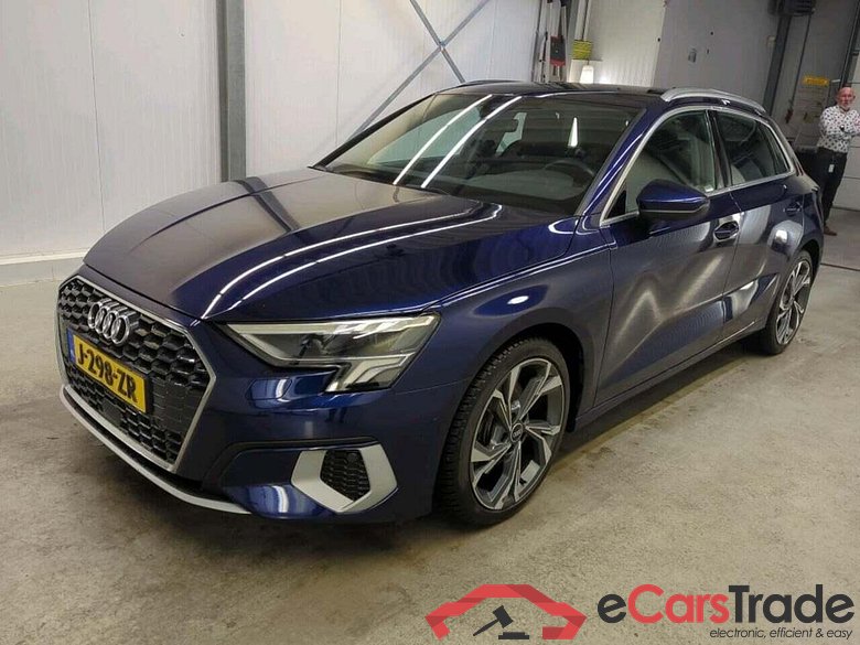 AUDI A3 Sportback 30 TFSI Bns edition
