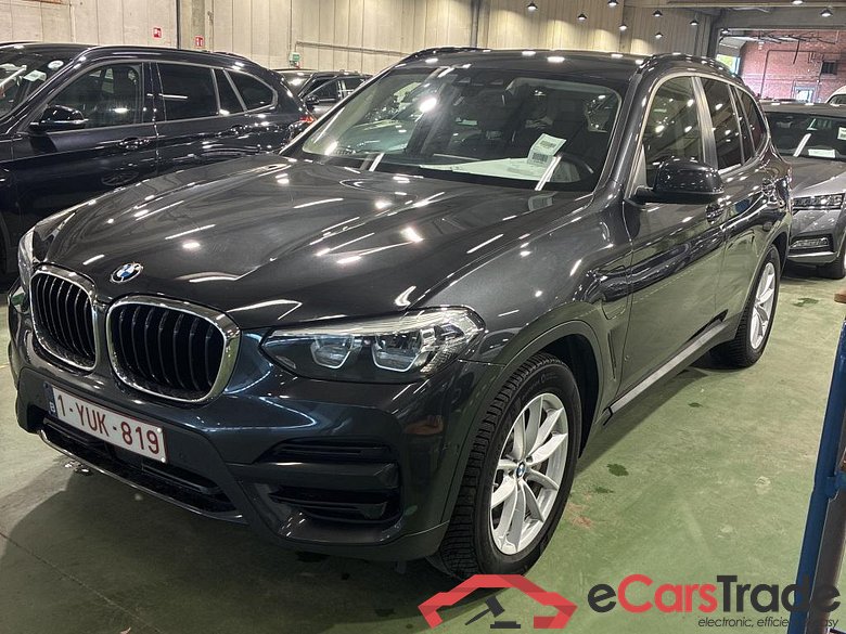 BMW X3 - 2018 2.0iA xDrive30e PHEV OPF Business Plus #1