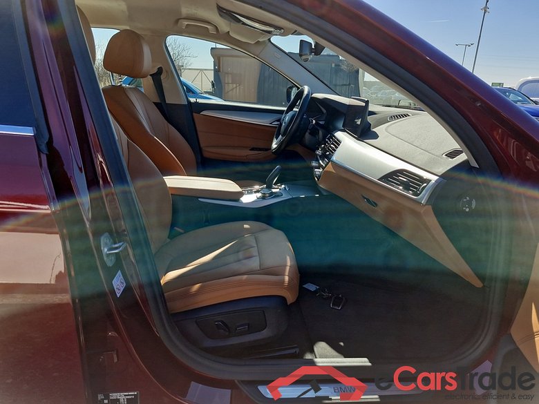 BMW  Serie 5 Touring  (G31) (2017) 530i Touring xDrive AT 5d #6