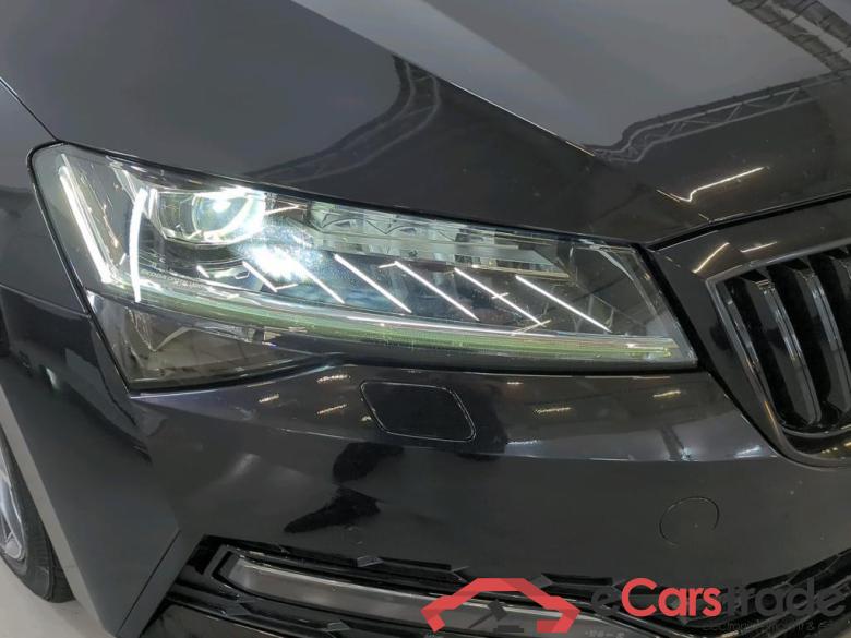 SKODA Superb Combi 110 kW #4