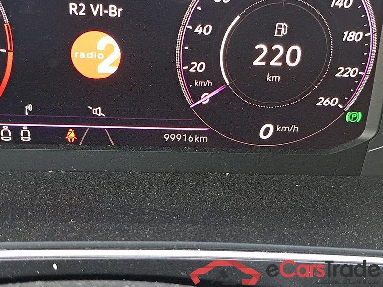 VOLKSWAGEN - VW  TIGUAN TSI 150PK DSG R-Line Pack Black Style & Travel & Heated Steering Wheel & Winter & Nav Discover Media & Rear Camera & Park Assist  * PETROL * #5