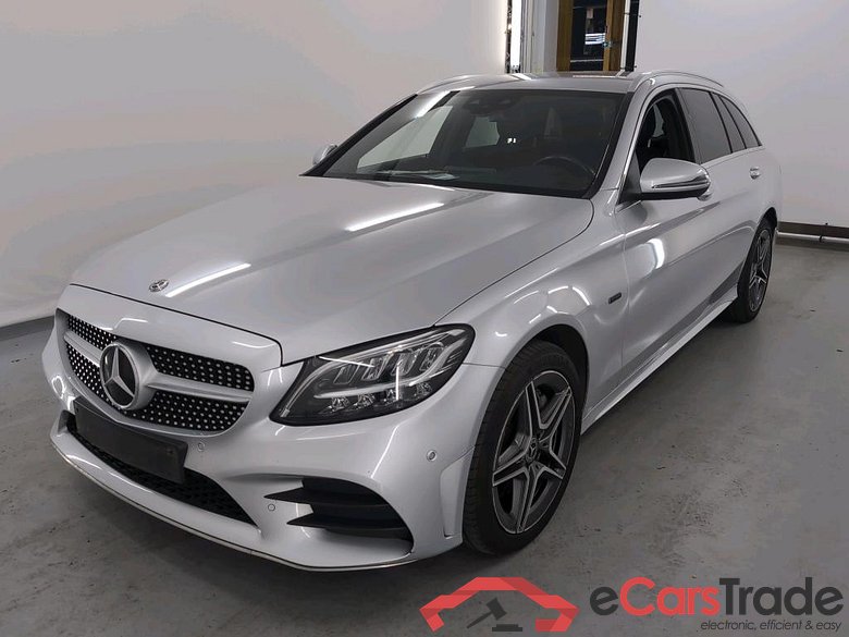 MERCEDES-BENZ C-Klasse 2.0 C 300 E AUTO AMG Line ext. + int. Advantage
