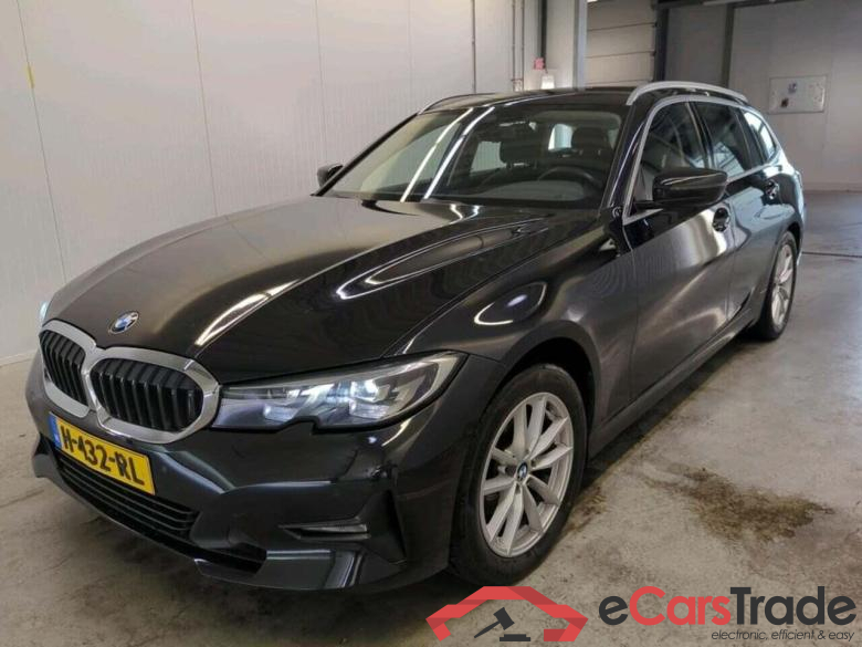 BMW 3-serie Touring 320i Executive Ed.