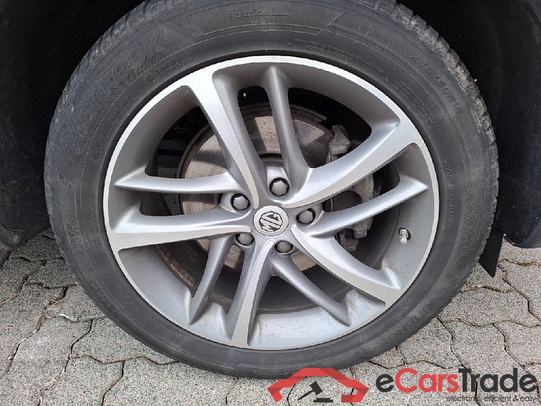 MG EHS ´21 MG EHS PHEV Luxury 5d 119kW #2