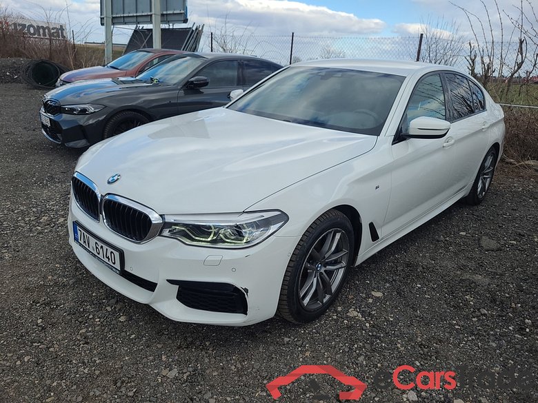 BMW  Serie 5 Lim. (G30)  (2016->) 540i xDrive AT 4d #1