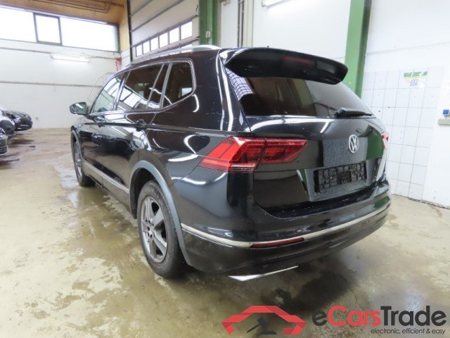 Volkswagen Tiguan Allspace ´16 Tiguan Allspace Highline 4Motion 2.0 TDI 140KW AT7 E6dT #3
