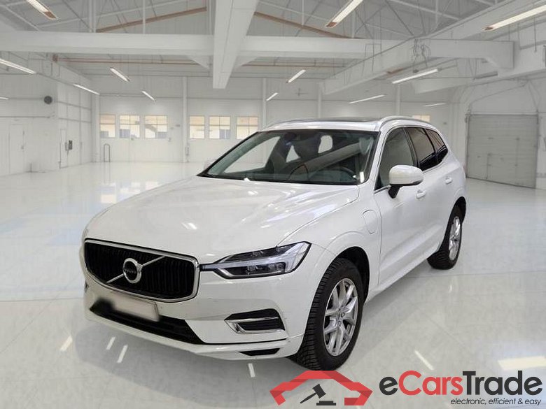 Volvo 122 VOLVO XC60 / 2017 / 5P / SUV T8 TWIN ENGINE AWD GEARTR. BUSINESS PLUS