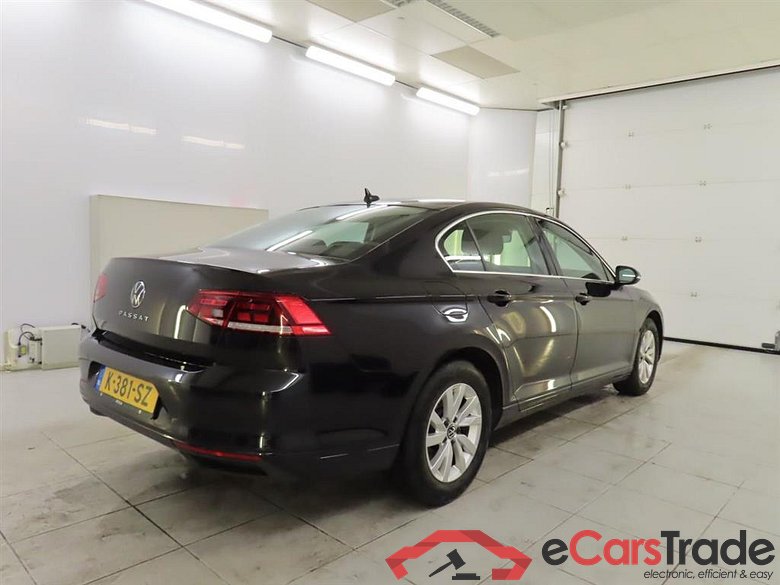 VOLKSWAGEN PASSAT 2.0 TDI Business #2