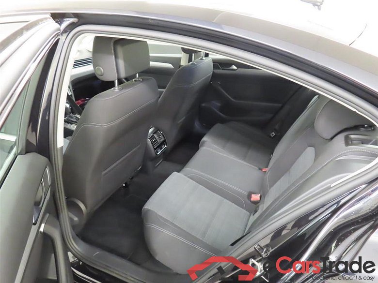 VOLKSWAGEN PASSAT 2.0 TDI Business #6
