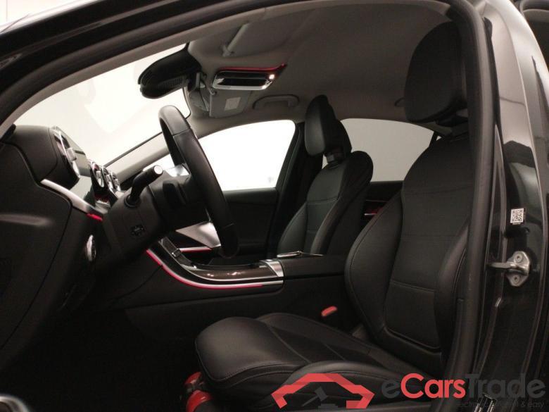 Mercedes-Benz C-Klasse Berline C 180 Luxury Line 4d #6