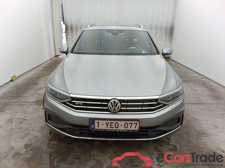 Volkswagen Passat Variant 1.4 TSI DSG6 GTE Business 5d #1