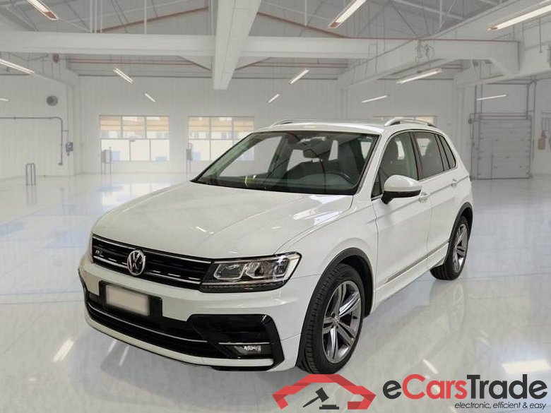 Volkswagen 57 VOLKSWAGEN TIGUAN / 2016 / 5P / SUV 2.0 TDI SCR 110KW SPORT BMT DSG #1