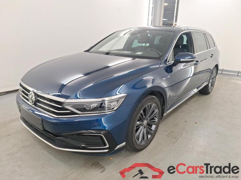 VOLKSWAGEN PASSAT VARIANT GTE - 2020 1.4 TSI PHEV GTE Business DSG Easy Open #1