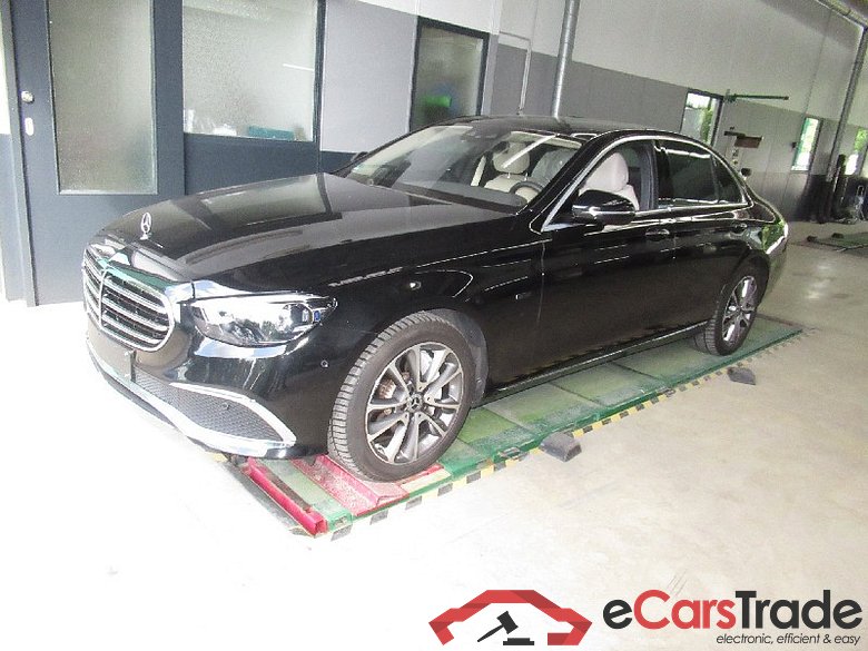 Mercedes-Benz E -Klasse Lim. (BM 213)(08.2016->) DE - Lim4 E 300 de EU6d, de Exclusive 4Matic (EURO 6d), (Facelift) 2020 - 2023 #1