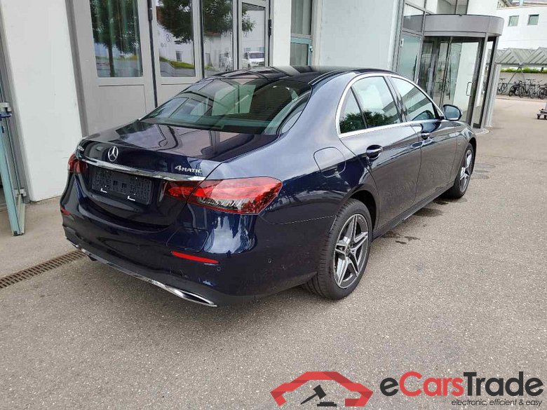 Mercedes-Benz E -Klasse Lim. (BM 213)(08.2016->) DE - Lim4 E 300 de EU6d, de AMG Line 4Matic (EURO 6d), (Facelift) 2020 - 2023 #3