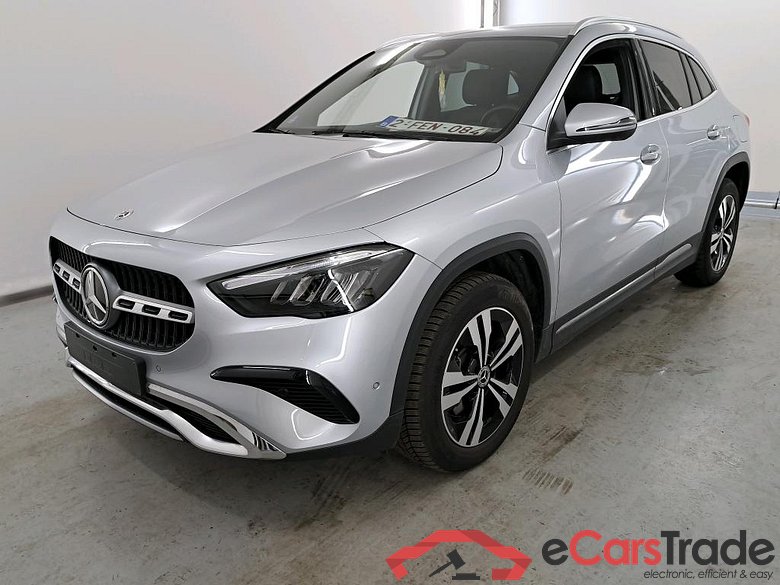 MERCEDES-BENZ GLA 1.3 GLA 250 E PHEV DCT BUSINESS LINE #1