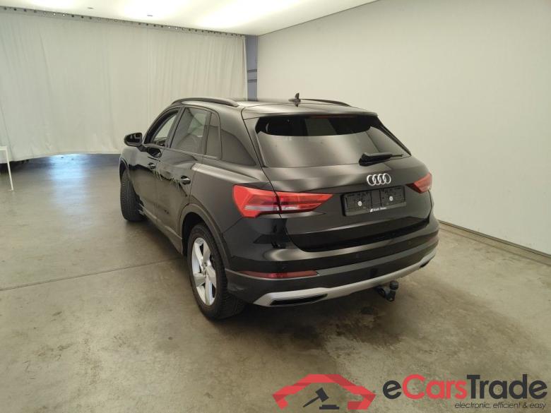 Audi Q3 35 TDI S tronic Advanced Business Editio 5d #3