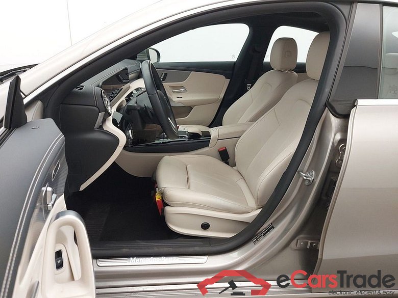 Mercedes-Benz CLA CLA 180 d Aut. 4d #6