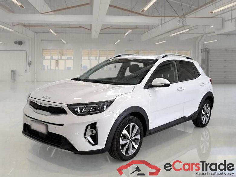 Kia 32 KIA STONIC / 2017 / 5P / SUV 1.2 ECO GPL STYLE #1